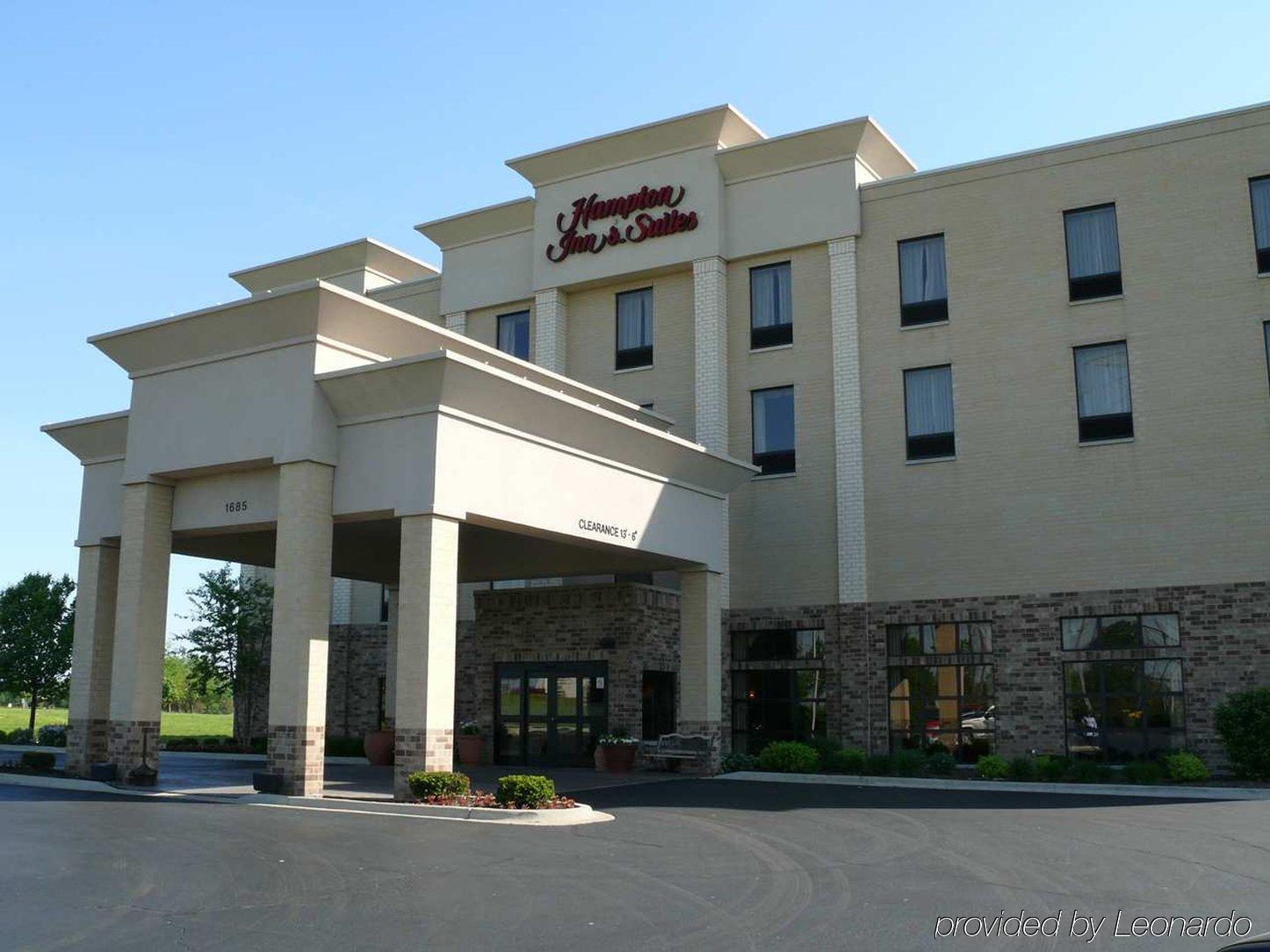 Hampton Inn & Suites Адисън Екстериор снимка